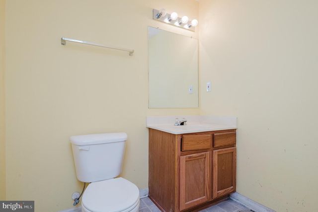 16 WHORL CT, Baltimore, MD 21221
