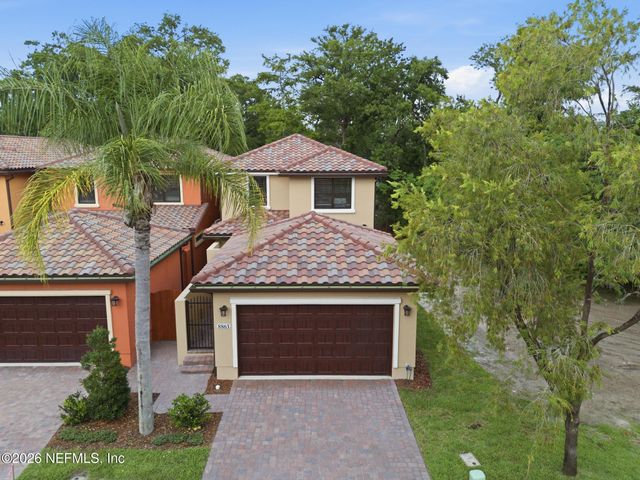 8863 AMALFI Court, Jacksonville, FL 32217