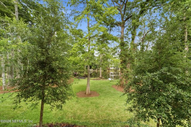 8863 AMALFI Court, Jacksonville, FL 32217