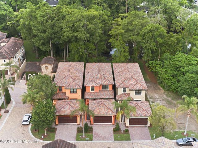 8863 AMALFI Court, Jacksonville, FL 32217