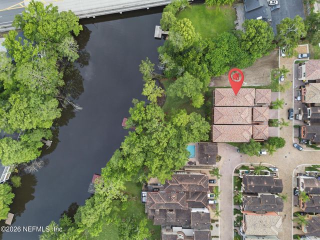 8863 AMALFI Court, Jacksonville, FL 32217