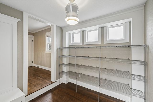 1407 41st Place, Des Moines, IA 50311