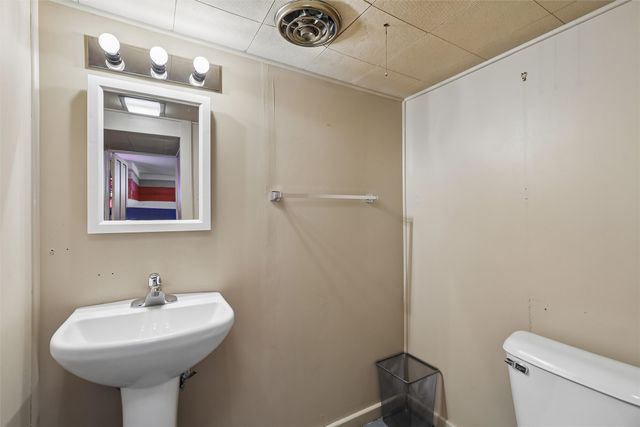 1407 41st Place, Des Moines, IA 50311