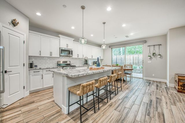 4435 Horizon Drive, Madera, CA 93636