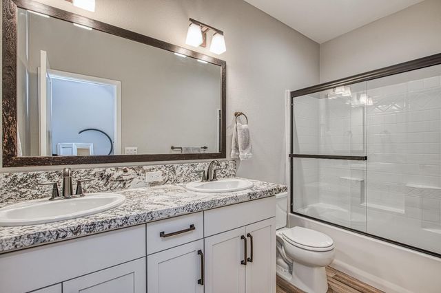 4435 Horizon Drive, Madera, CA 93636