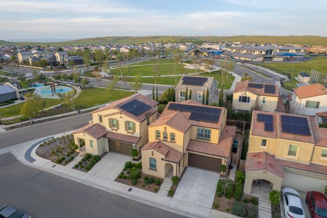 4435 Horizon Drive, Madera, CA 93636