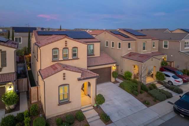 4435 Horizon Drive, Madera, CA 93636