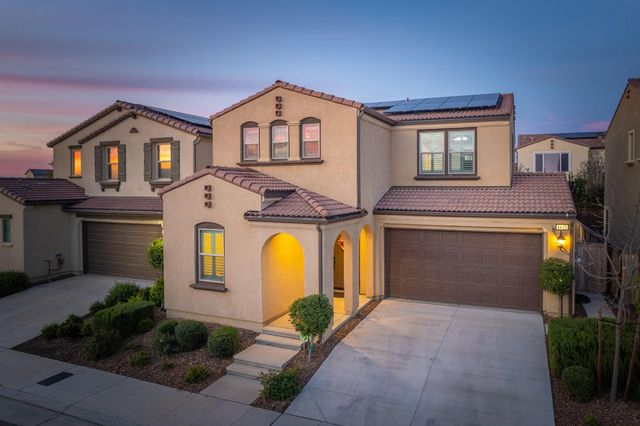 4435 Horizon Drive, Madera, CA 93636