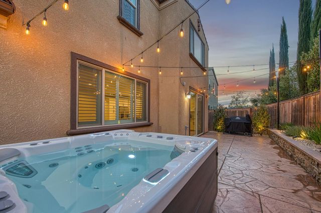 4435 Horizon Drive, Madera, CA 93636