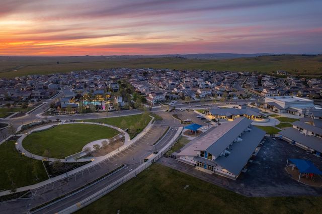 4435 Horizon Drive, Madera, CA 93636