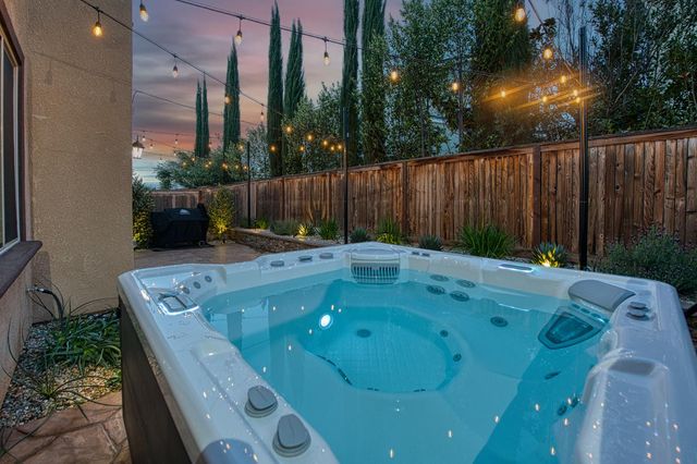 4435 Horizon Drive, Madera, CA 93636