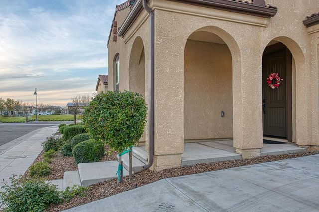 4435 Horizon Drive, Madera, CA 93636