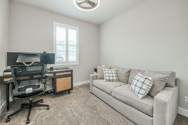 4435 Horizon Drive, Madera, CA 93636