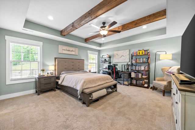 237 Wade Hampton Ln, Clarksville, TN 37040
