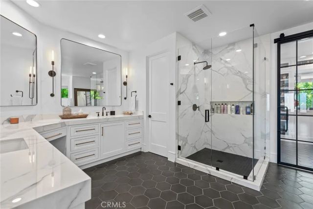 24011 Alder Place, Calabasas, CA 91302
