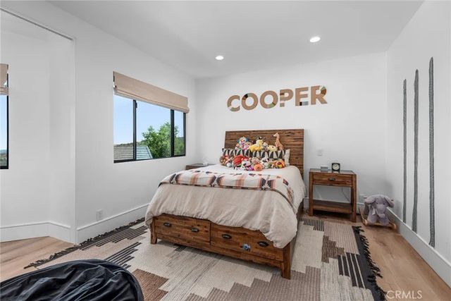 24011 Alder Place, Calabasas, CA 91302