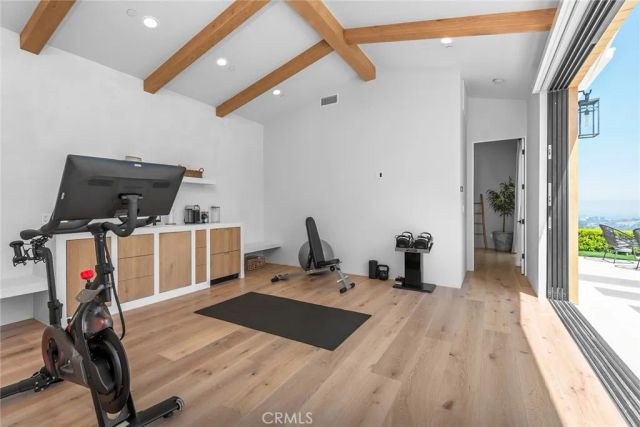 24011 Alder Place, Calabasas, CA 91302