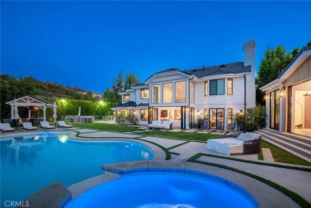 24011 Alder Place, Calabasas, CA 91302