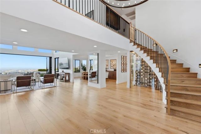 24011 Alder Place, Calabasas, CA 91302