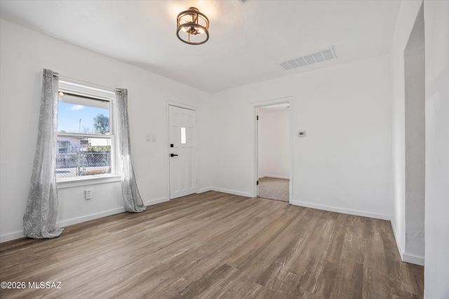 428 W Rosales Street, Tucson, AZ 85701