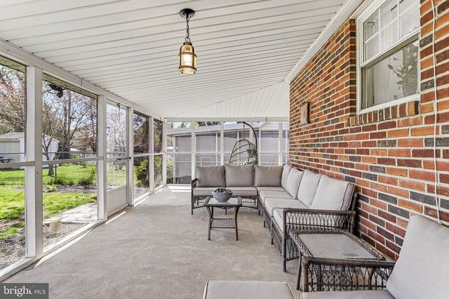 775 CARL ST, York, PA 17404
