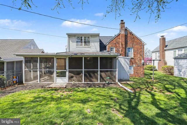 775 CARL ST, York, PA 17404