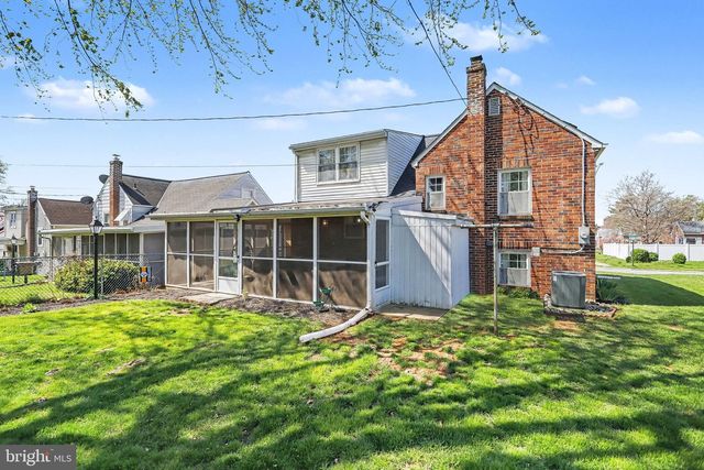 775 CARL ST, York, PA 17404