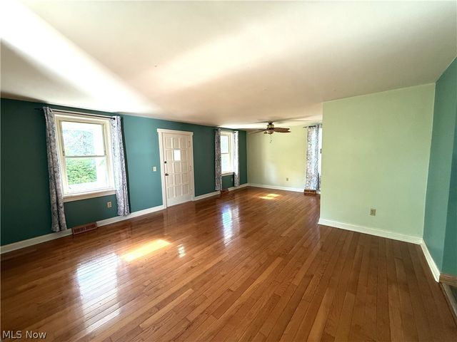 10302 State Road, North Royalton, OH 44133
