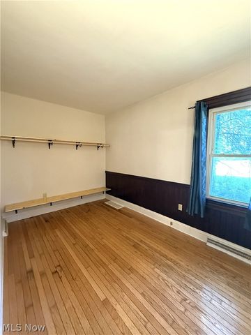 10302 State Road, North Royalton, OH 44133
