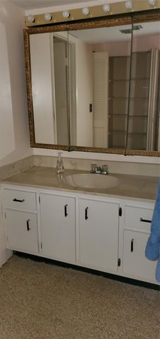 1000 Saint charles pl 215, Pembroke Pines, FL 33026