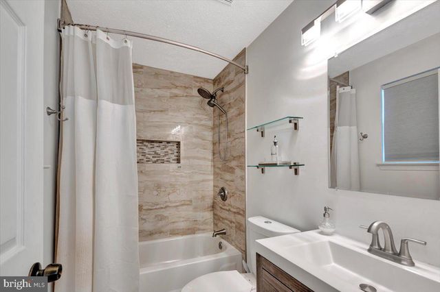 6677 SPRING MILL, Baltimore, MD 21207