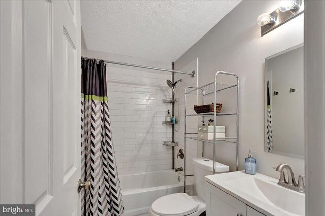 6677 SPRING MILL, Baltimore, MD 21207