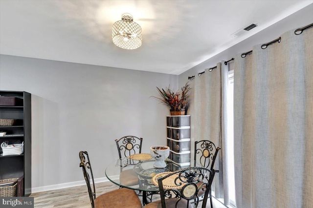 6677 SPRING MILL, Baltimore, MD 21207