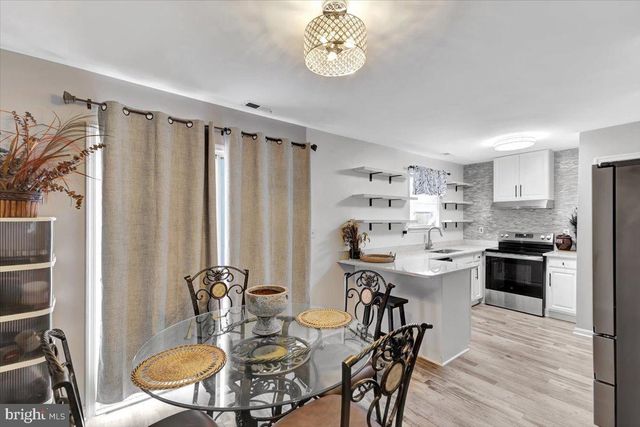 6677 SPRING MILL, Baltimore, MD 21207