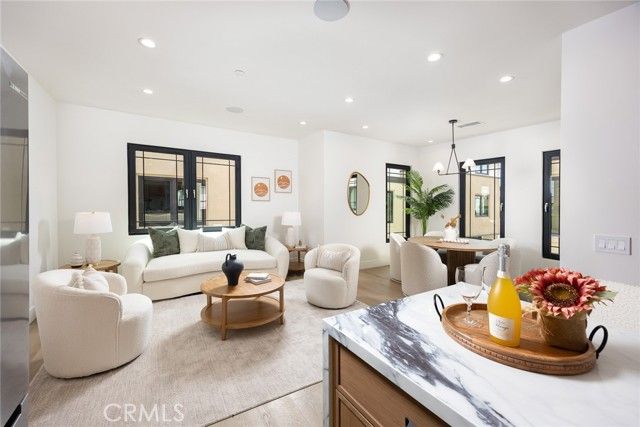 832 Sunset B, Arcadia, CA 91007