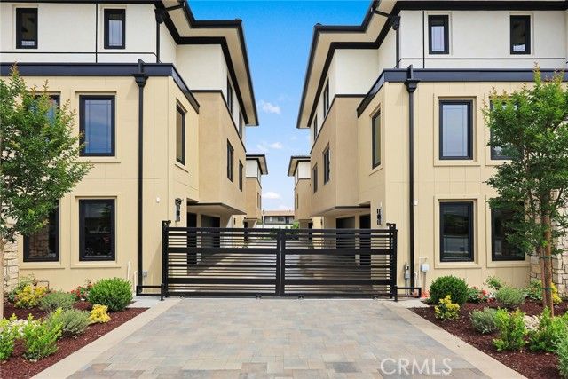 832 Sunset B, Arcadia, CA 91007