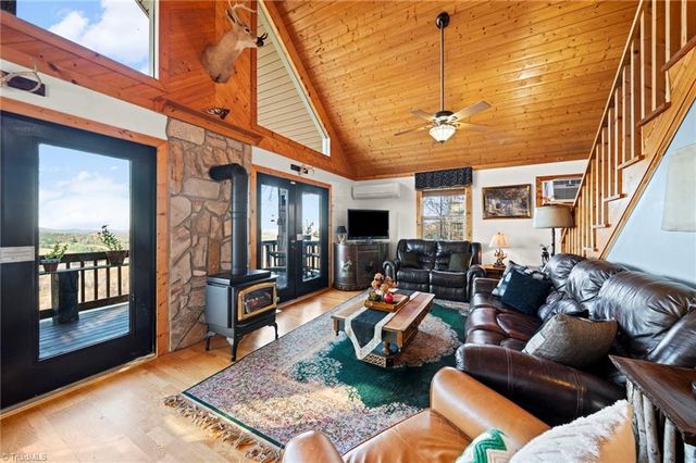 1902 Brown Road, Sparta, NC 28675