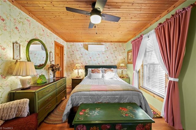 1902 Brown Road, Sparta, NC 28675