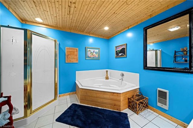 1902 Brown Road, Sparta, NC 28675