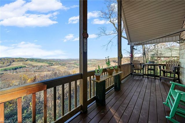 1902 Brown Road, Sparta, NC 28675