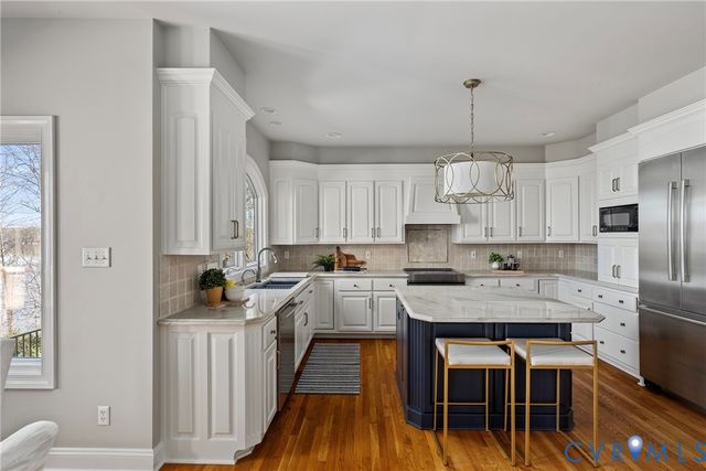 5304 Beechwood Point Ct, Midlothian, VA 23112