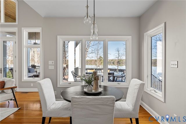 5304 Beechwood Point Ct, Midlothian, VA 23112