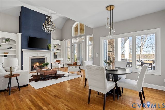 5304 Beechwood Point Ct, Midlothian, VA 23112