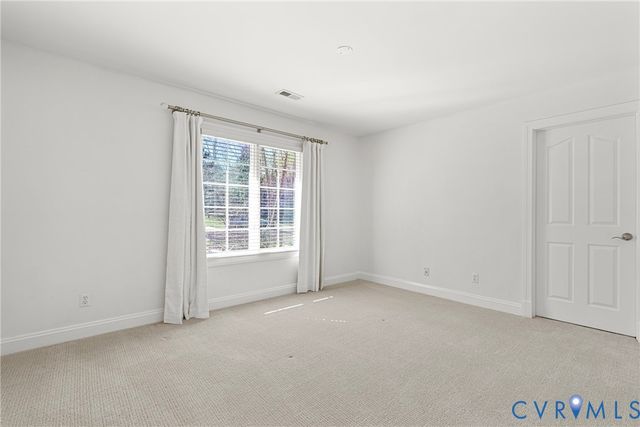 5304 Beechwood Point Ct, Midlothian, VA 23112