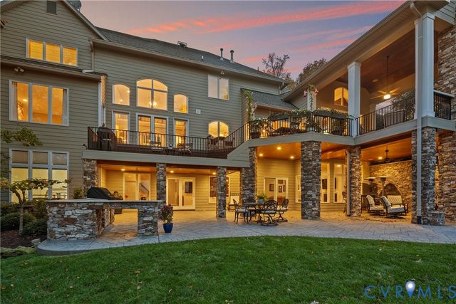 5304 Beechwood Point Ct, Midlothian, VA 23112