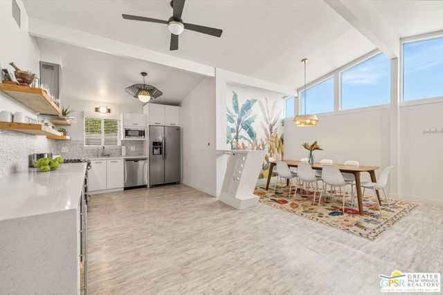 547 N Sunrise Way, Palm Springs, CA 92262