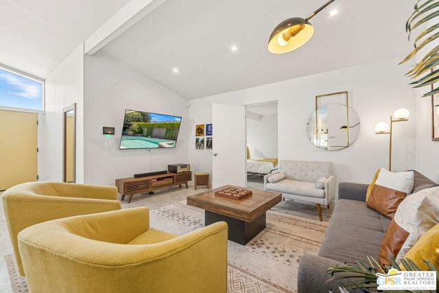 547 N Sunrise Way, Palm Springs, CA 92262