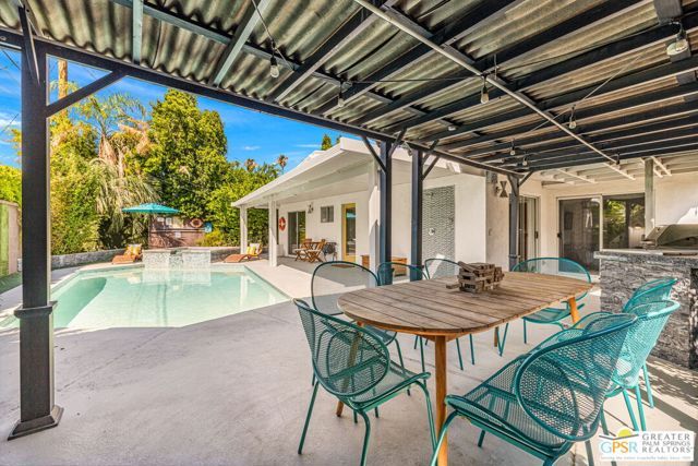 547 N Sunrise Way, Palm Springs, CA 92262