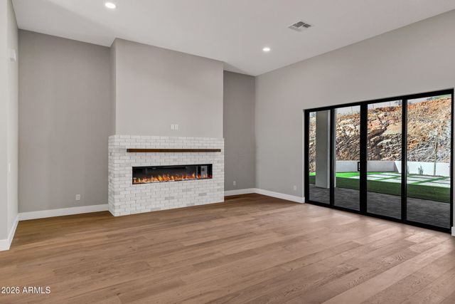 4328 N KATMAI Street, Mesa, AZ 85215