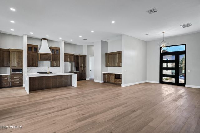 4328 N KATMAI Street, Mesa, AZ 85215